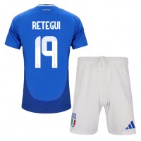 Camiseta Italia Mateo Retegui #19 Primera Equipación para niños Eurocopa 2024 manga corta (+ pantalones cortos)